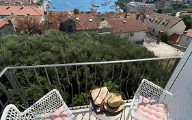 Apartments Old Town Hvar Sea View